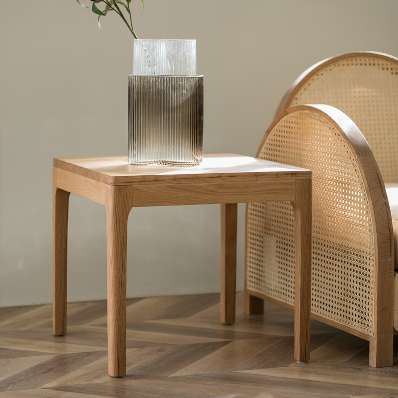 Get home | Nordic solid wood sofa edge a few small family style living room corner a few bedrooms small table tea table bedside table square table