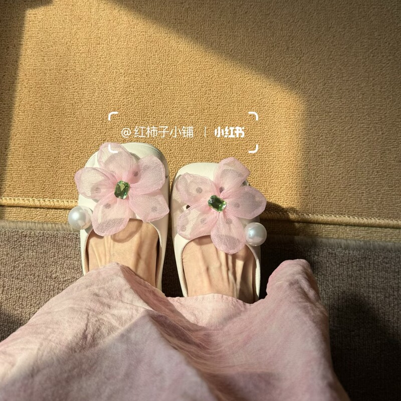 Seoul Magazine-Style Shoe Charms, Ballet Shoe Decorations, Cute Female Accessories, Compatible with Crocs, Detachable