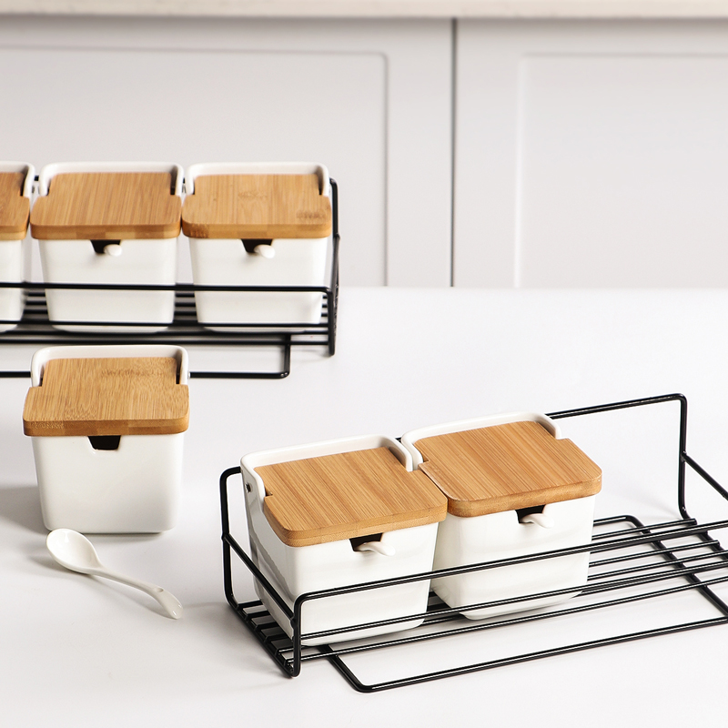 Ceramic seasoning box shelf combination suit salt monosodium glutamate seasoning jar Nordic home kitchen supplies sugar salt shaker