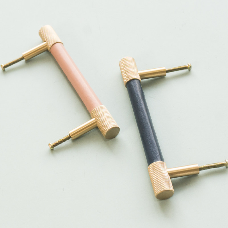 Northern Europe light luxury brass rolling grid leather brass handcupboard cupboard cabinet cabinet Shoes cabinet small handle round single hole