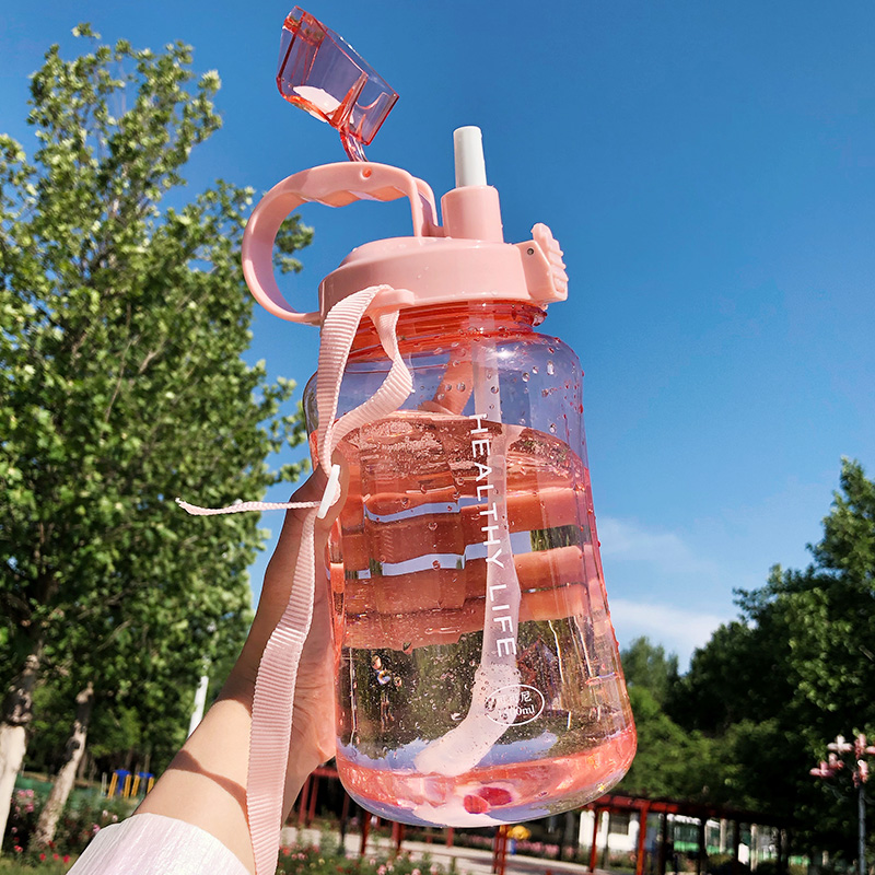 Large-capacity plastic water glass female portable water bottle straw large space cup sports kettle 2000ML male mug