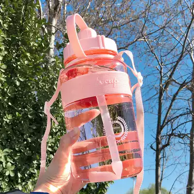 Large capacity plastic water Cup portable outdoor 2000ml kettle strap suction tube Cup adult male and female students super large Cup