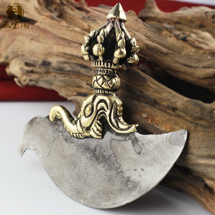 Tibetan esoteric ritual pure copper handmade nine-strand Yue knife Vajra pestle nine cobalt moon knife magic weapon