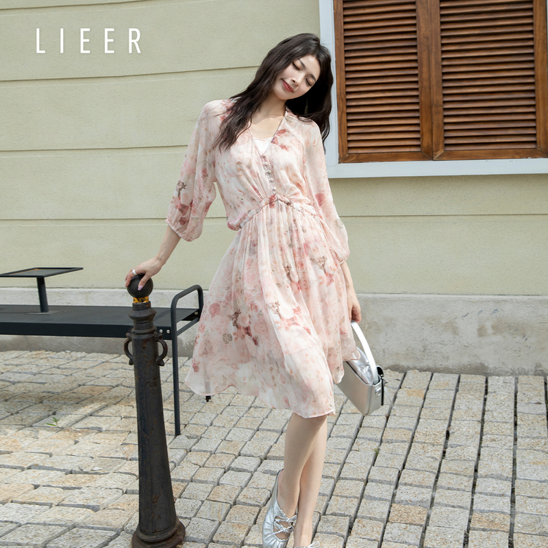Lieer's "Midsummer Rose" Exquisite Rose Print Two-Way Convertible Dress L52Lyr125