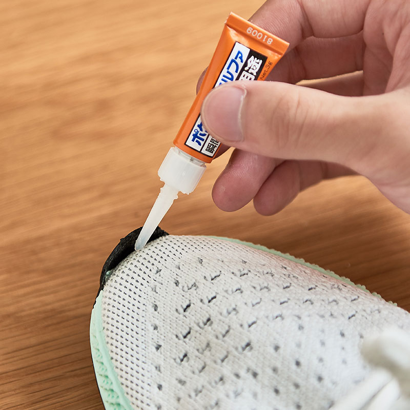Japan Imports Strong Glue transparent Wanuses Glue Waterproof Glass Plastic Ceramic Glued to Multi-functional adhesive