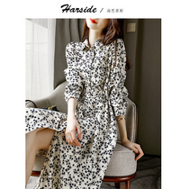 The French style 2022 spring autumn new French style cashew in the middle of a knee Knee Broken Flowers Inner Hitch Bottom Superior Sensational Dress