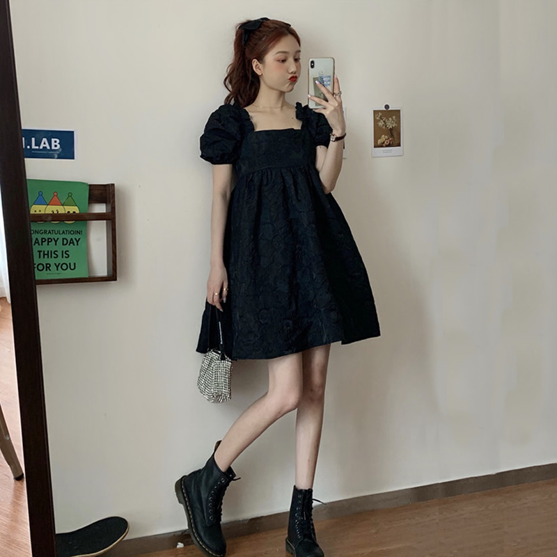 French Hepburn bubble sleeve dress 2023 Sweet first love line lovely princess skirt temperament little skirt female summer