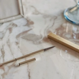 轻氧 Многофункциональный двусторонний карандаш для бровей, база под макияж, официальный продукт, долговременный эффект, натуральная и стойкая формула