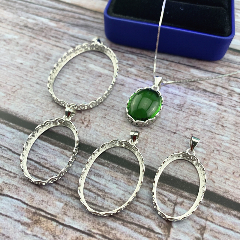 S925 Sterling Silver Pendant Setting Oval-Shaped Inlay Setting for Large Beeswax Turquoise Cameo Silver Coin with Edging S925 Sterling Silver Pendant Setting Oval-Shaped Inlay Setting for Large Beeswax Turquoise Cameo Silver Coin with Edging