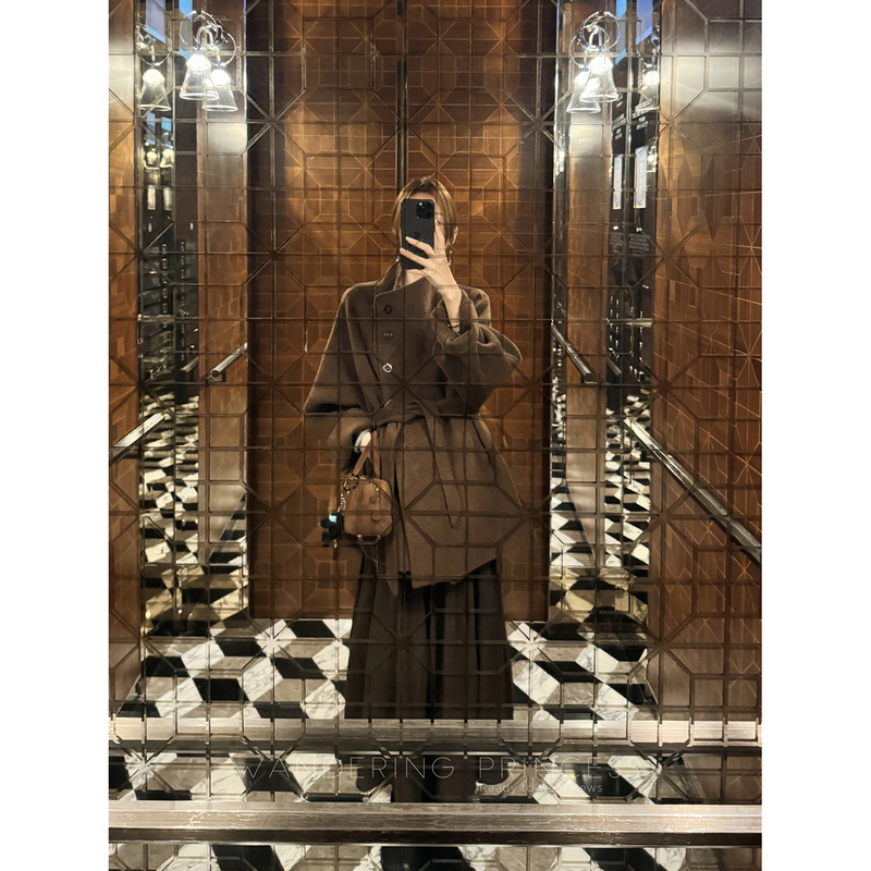 Qian Meixi 880g Australian Imported 110S Wool Cashmere Double-Sided Short Coat with a Stylish Design for Women