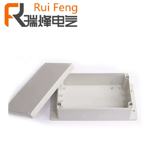 Дорожный блок питания, 158×90×60мм