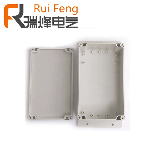 Дорожный блок питания, 158×90×60мм