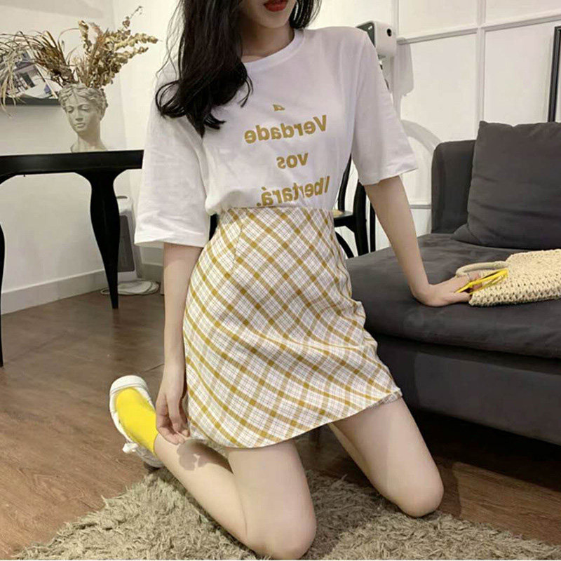Herbenwind 2022 Summer Fast-style Teenage Temperament Short Sleeve T-shirt Plaid half body Skirt Small Fragrant Wind Two-style Suit Dress