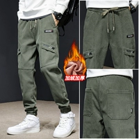 Военный зеленый плюс бархат