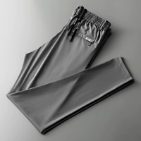 Темно-серый