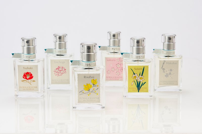 Japanese Wuhan Ye Four Seasons Perfume Golden Magi White Plum Wintersweet Osmanthus Mint Trial Authentic Japanese Wuhan Ye Four Seasons Perfume Golden Magi White Plum Wintersweet Osmanthus Mint Trial Authentic