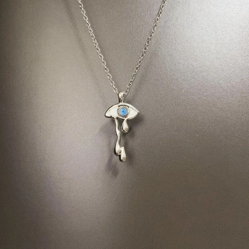 Vintage White Devil Tears Demon's Eye Necklace European Unisex Style ins Horror Trend Vintage White Devil Tears Demon's Eye Necklace European Unisex Style ins Horror Trend