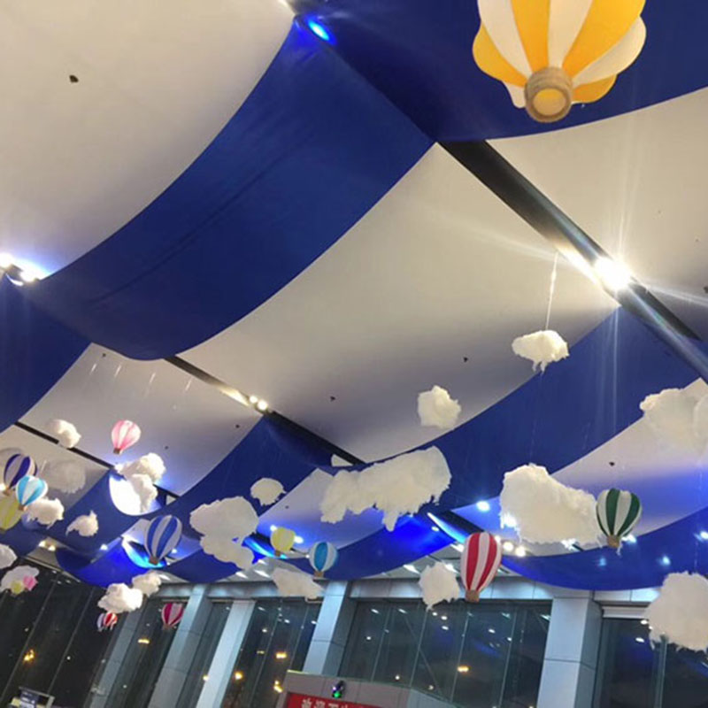 Activities and festivals Pengbu 4S store exhibition hall Hanging ceiling decorative cloth curtain wide yarn man decoration shopping mall roof ribbon satin