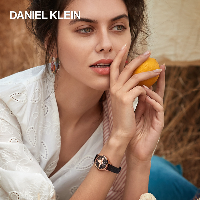 0点开始限1小时 Daniel Klein 花园系列 DK11989 小蜜蜂时尚女表 多重优惠折后￥279包邮 多色可选 赠贝母手链