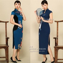 Cheongsam blue embroidered lotus flower spelling Black thin Tibetan blue butterfly improved slim fashion mother silk cheongsam spring and autumn