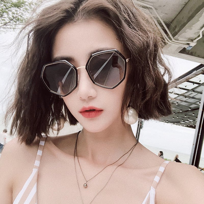 ins sunglasses female 2021 new trendy Korean version of the net red street shot polarized sunglasses female round face big face thin glasses