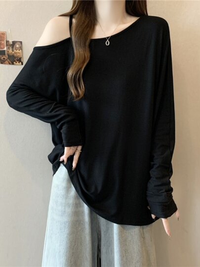 Casual and Relaxed Style, Off-Shoulder Long-Sleeve T-Shirt, Plus-Size Women's Autumn Clothing, Base Shirt for Chubby Women, Mid-Length Off-Shoulder Top