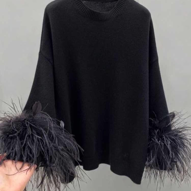 Black Patchwork Ostrich Feather Sweater for Women, 2024 Autumn New Style, High-End and Super Stylish, Inner Knit Top