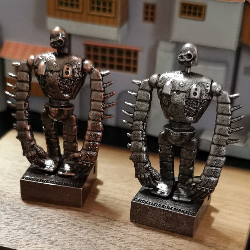 Sky City Robot Handboard soldier metal model Miyazaki Hayao's work around the head of the body is cool