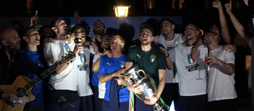 Puma, футбольная хлопковая памятная футболка, Италия, коллекция 2021