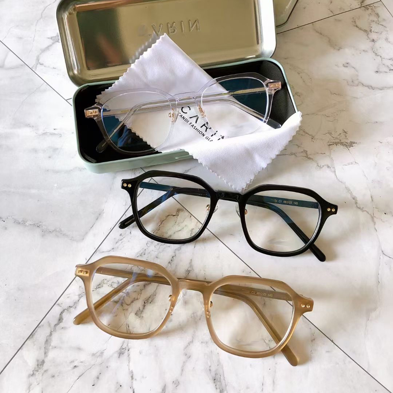 Show-wise homo-proof blue light can be matched with near-eye mirror female Han version Damp Milk Tea Color Box Flat Light Eye frame male and female