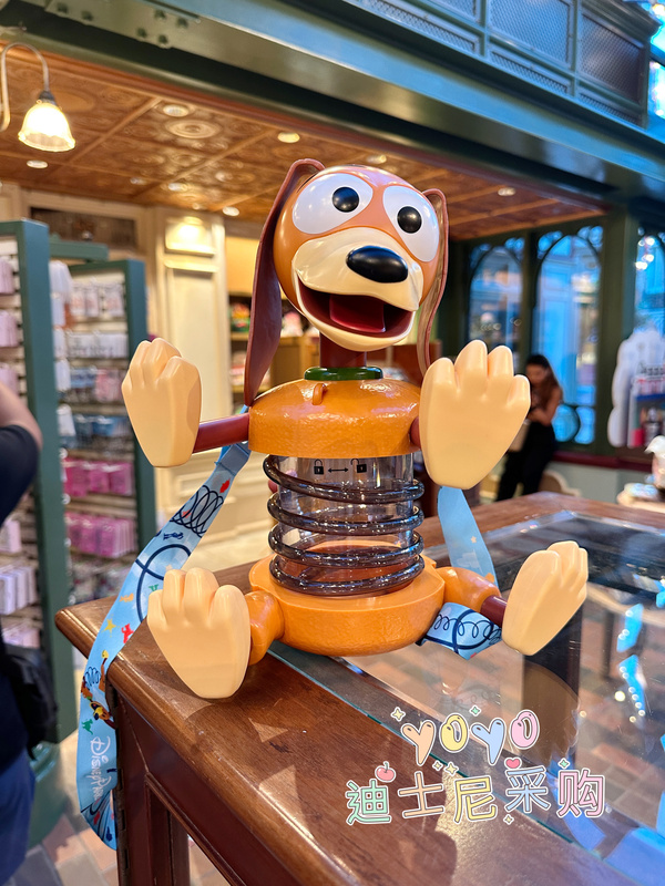 Hong Kong Disney Toy Story Spring Dog Crossbody Travel Straw Cup Toy Story Toy Gift
