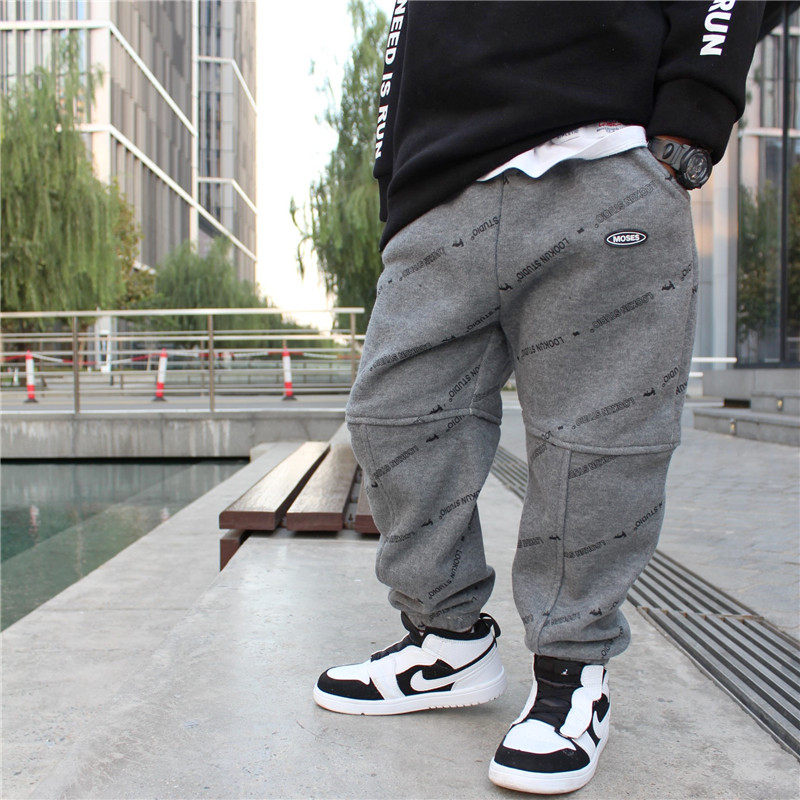 Japanese trendy boys' pants autumn and winter clothes in big children's plus velvet loose children's Western style knitted trousers sports pants sweatpants