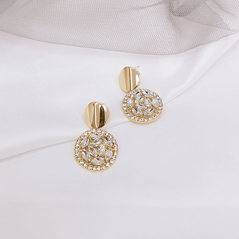 925 Silver Needle Super Shiny Crystal Earrings Personality Metal Round Ear Pin Temperament Microinlaid Hollowed-out Ear Pendant 100 Hitch