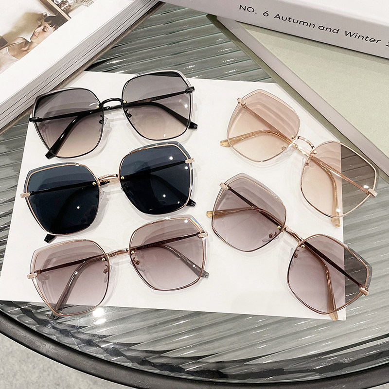 2025 New Trendy Brown Sunglasses for Women, Summer Sun Protection, Uv Protection, Sunglasses for Big Faces, Slimming, High-End Feel