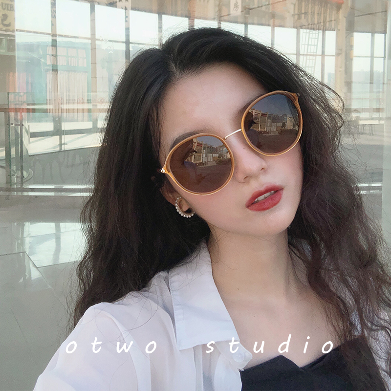 Brown ins Korean version of women's travel polarized sunglasses Large long round face oval orange border sunglasses versatile