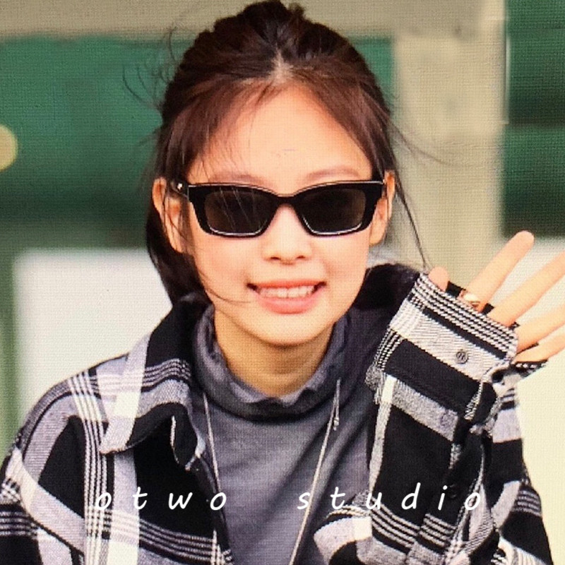 Jennie sunglasses women's summer high-end European and American style small face 2023 new sunglasses cat's eye BAO WEN retro