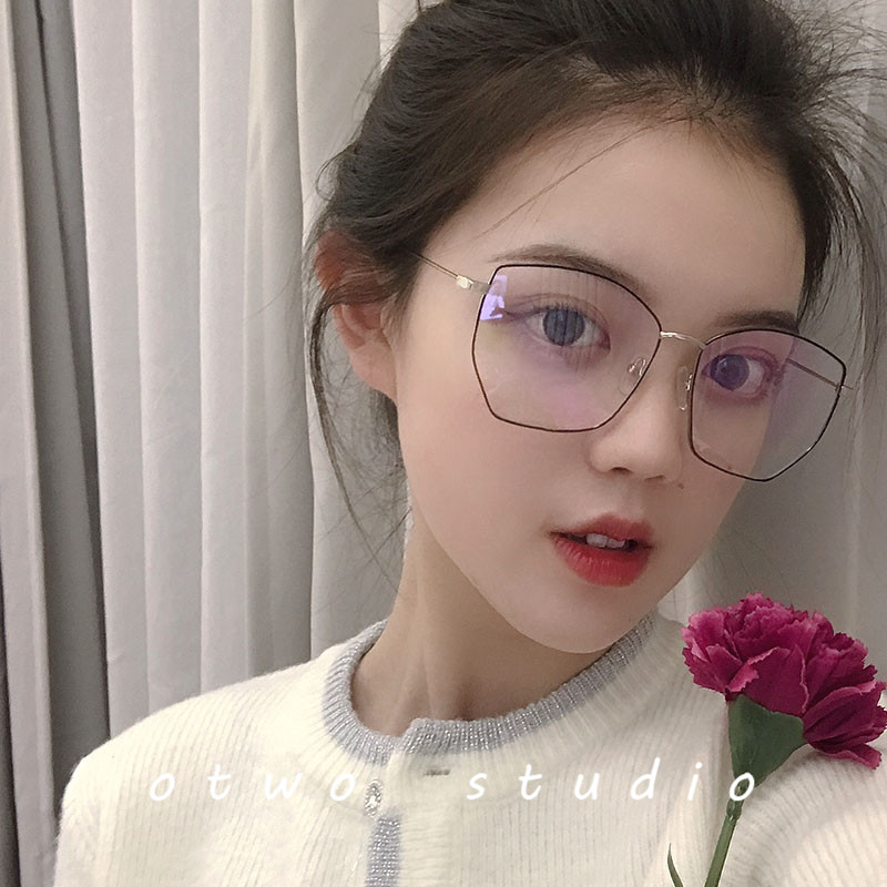Large frame glasses display face small polygonal irregular myopia eye frames female with degrees decorated flat light frame Ginsilk