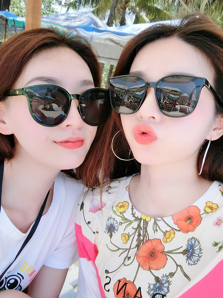 Sunglasses women's Korean version of the trend 2022 new men's driving special polarized sunglasses anti-ultraviolet ins glasses