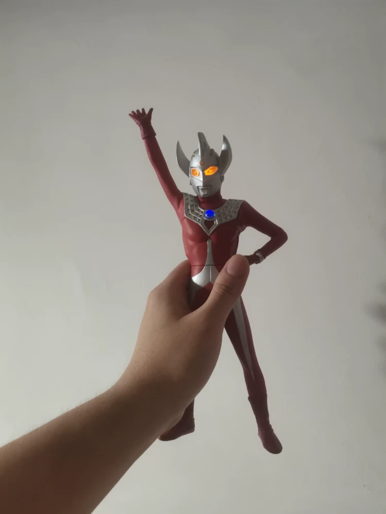 Ace первого поколения Ultraseven светится, Jack Zoffi семерых братьев Tyroseven игрушечная детская модель