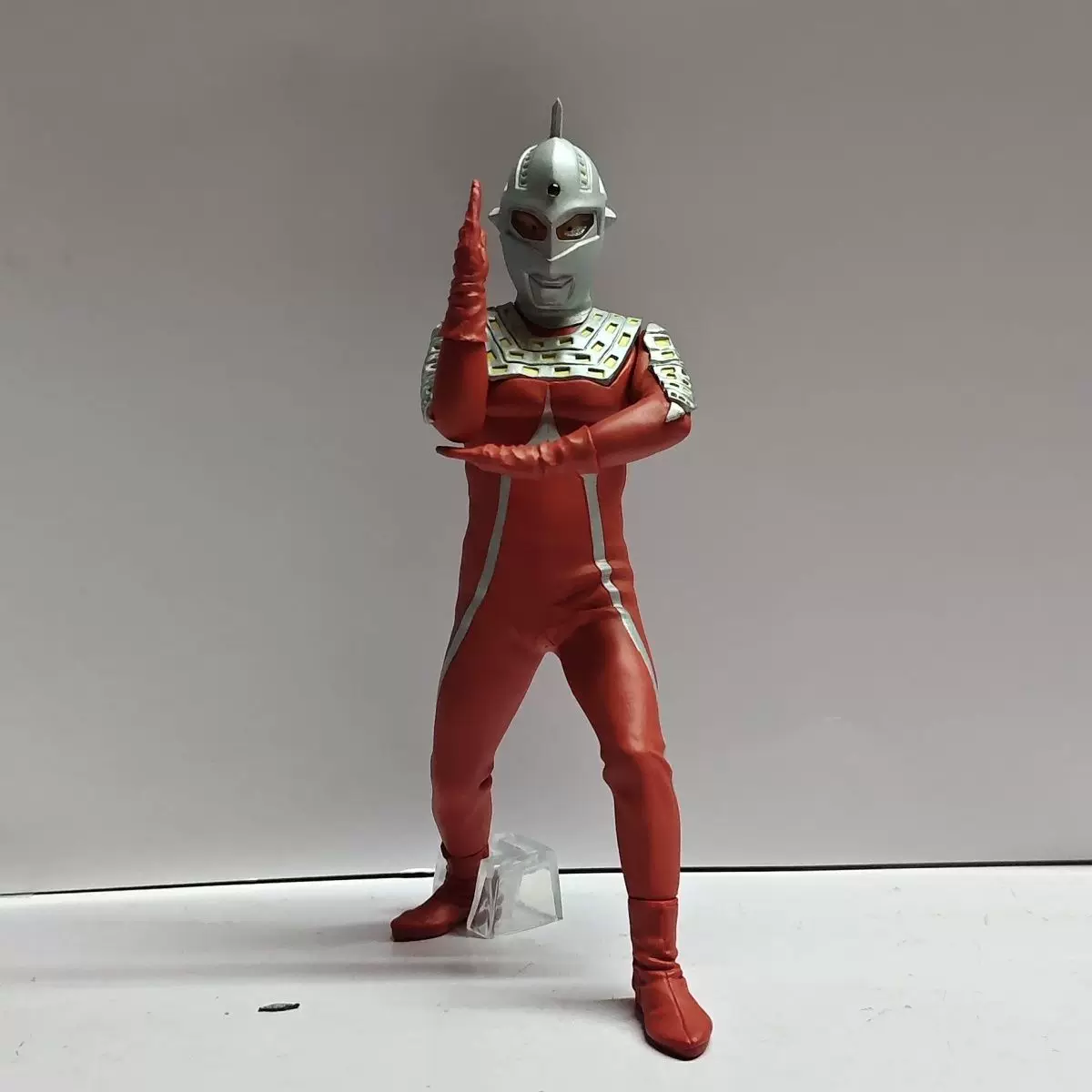 Ace первого поколения Ultraseven светится, Jack Zoffi семерых братьев Tyroseven игрушечная детская модель