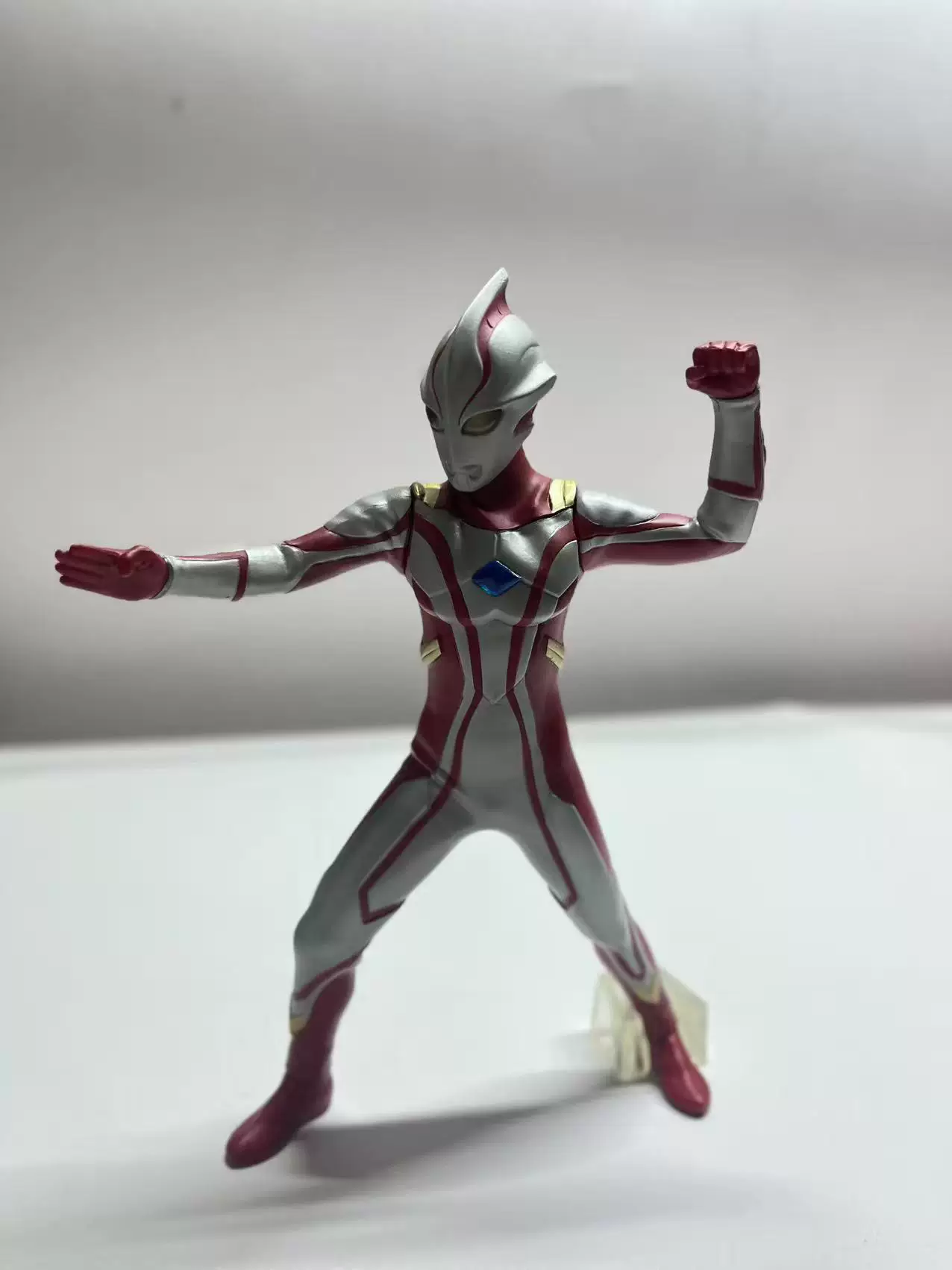 Ace первого поколения Ultraseven светится, Jack Zoffi семерых братьев Tyroseven игрушечная детская модель