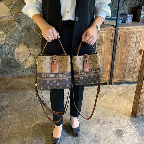 Универсальная сумка, из натуральной кожи, в корейском стиле, премиум класс