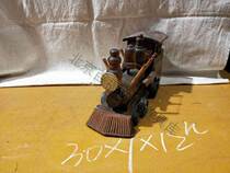 Memory ] Putting a wooden train wooden train object for old childrens toys wooden decoration train