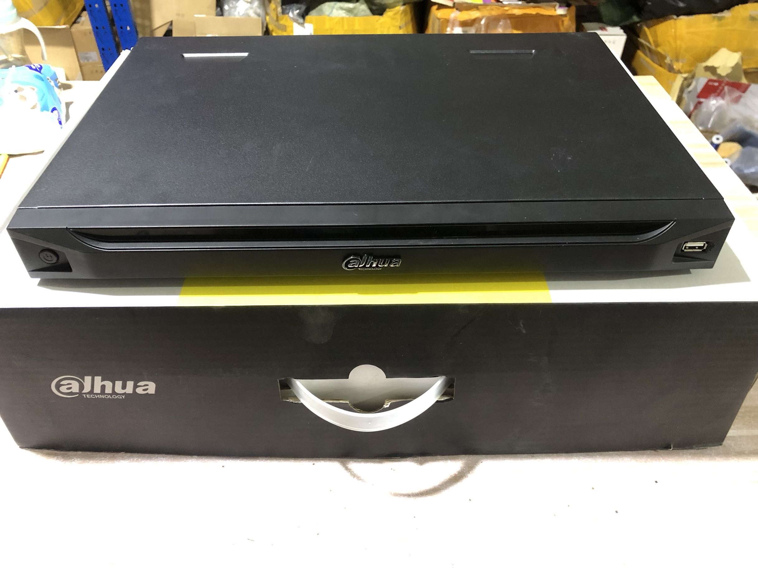 Dahua 4-way HDCVI Coaxial HD Video Server DH-NVS0404HDC-A 1080P