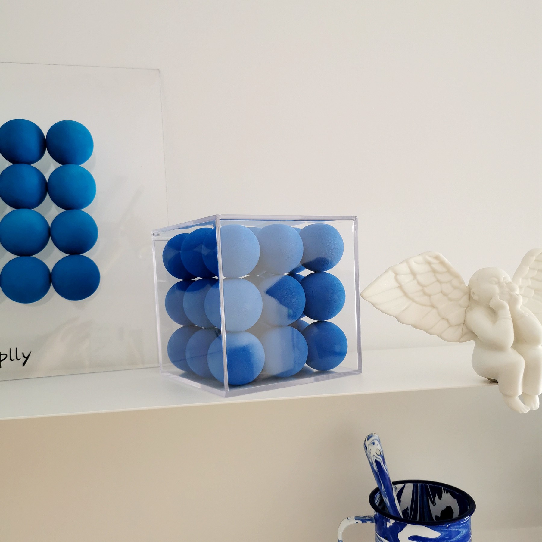 Original Cline Blue Voltage Clear Clear Clear Clear Clean Clean Clothes Clothes Table Desktop for Children's Room Lovely Decorated Birthday Gift