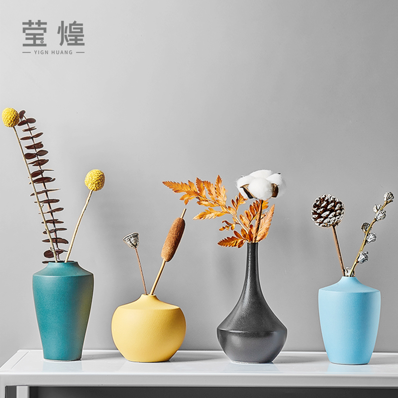 Nordic minimalist creative home accessories ceramic dry flower small vase porch TV cabinet flower arrangement desktop decoration
