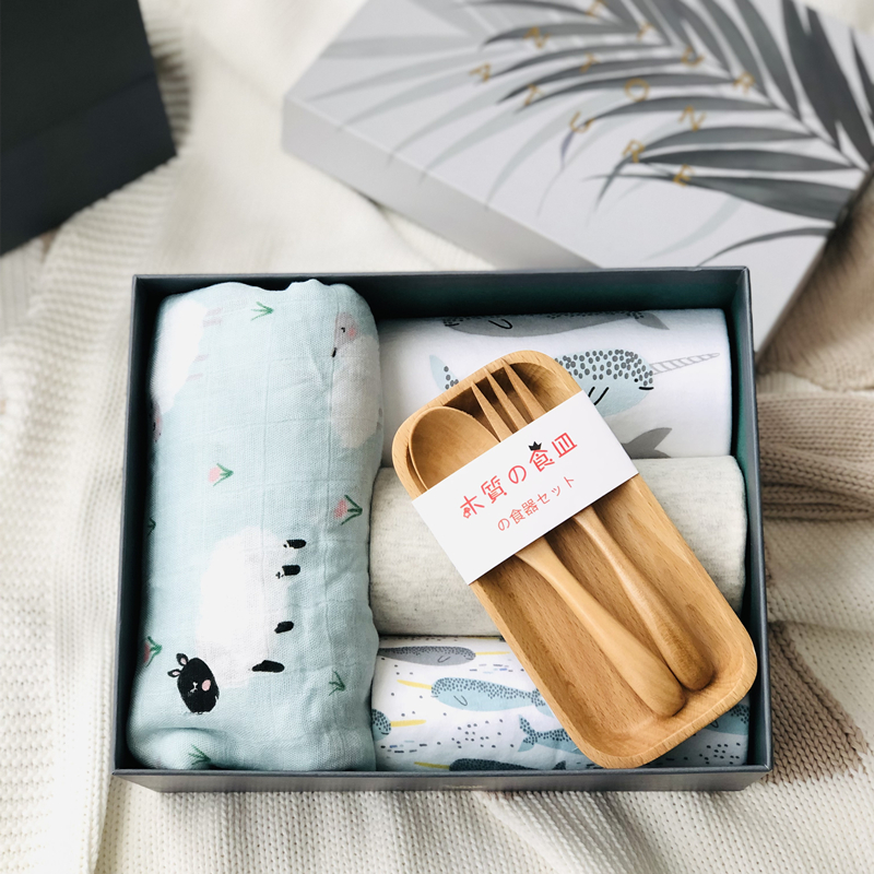 Hộp quà cho bé sơ sinh nam bé sơ sinh gửi đồ dùng mặc quần áo hộp quà sinh nhật trăng tròn mùa hè phong cách mới - Bộ quà tặng em bé đồ cho trẻ sơ sinh