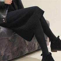 Mid-length black knitted skirt buttock one-step skirt female 2021 spring and autumn new long skirt slim wool skirt
