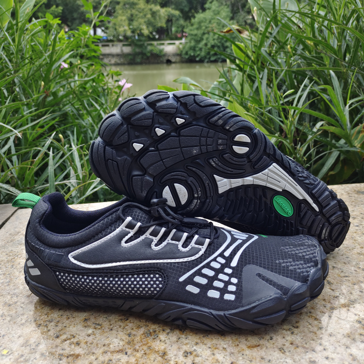 Foreign trade tail single beach shoes anti-sand men's shoes Shoes Speed interferometric water Anadromous Brook Outdoor Jump Rope Rock Climbing Anti Slip Women Shoes-Taobao