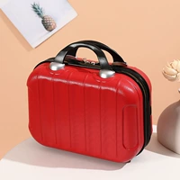 Ярко-красный